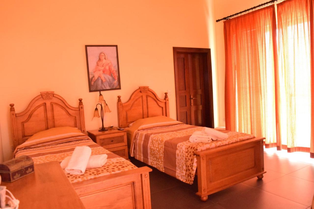 Gmiel In-Natura B&B Ghajn il-Kbira  Екстериор снимка